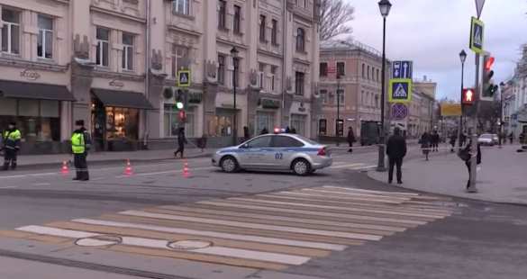 Взрыв на остановке в Москве мог быть покушением на бизнесмена | Русская весна