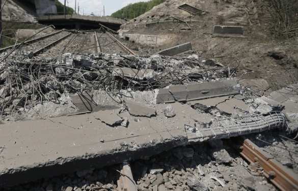 На Луганщине взорвана железная дорога | Русская весна