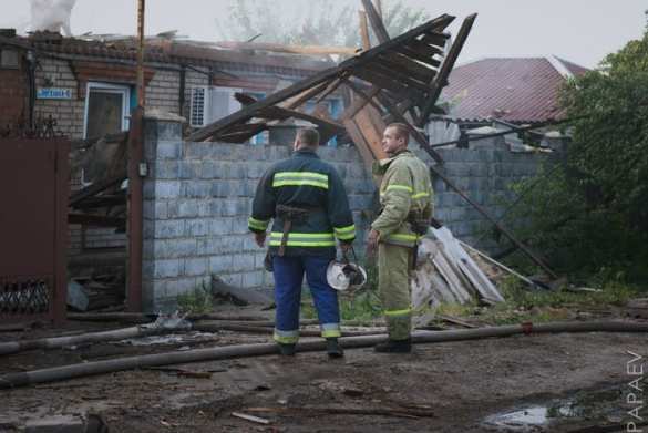Славянск: последствия обстрела, плачущие женщины проклинают украинскую власть и солдат... (видео) | Русская весна