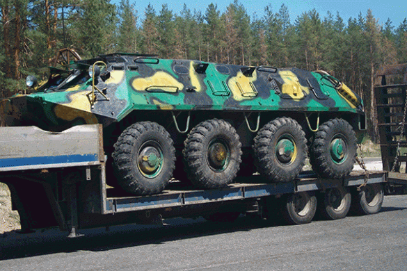 Дальше — больше: украинские военнослужащие торгуют теперь не только оружием, но и БТРами (ФОТО) | Русская весна