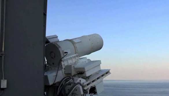 США применили в Персидском заливе лазерное оружие (видео) | Русская весна