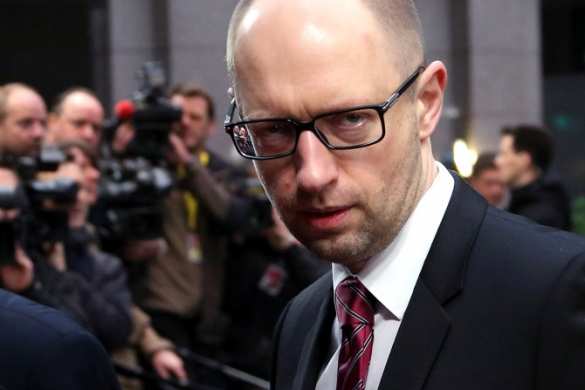 Яценюк под угрозой увольнения потребовал от главы «Укрнафты» 1,8 млрд в бюджет | Русская весна