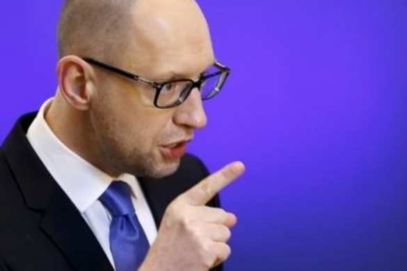 Яценюк угрожает России за отказ реструктурировать украинский долг | Русская весна