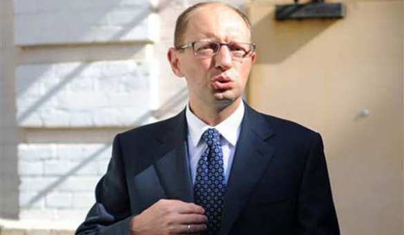 Außenpolitiker: Jazenjuks Meinung interessiert weder Putin noch Kerry  | Русская весна