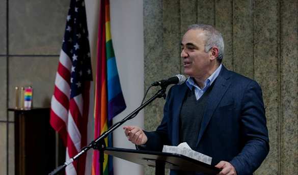 Каспаров выступает в США перед ЛГБТ активистами об ужасах России «Форум свободы» в Осло. Тайны распила американских денег российской оппозицией | Русская весна