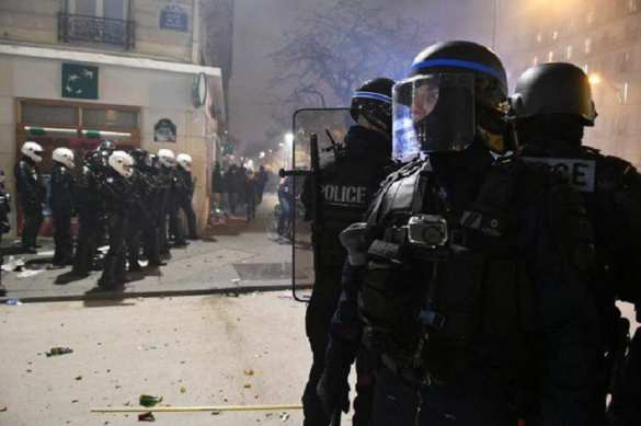 Неожиданно: Совет Европы встревожен чрезмерным применением силы против протестующих во Франции | Русская весна