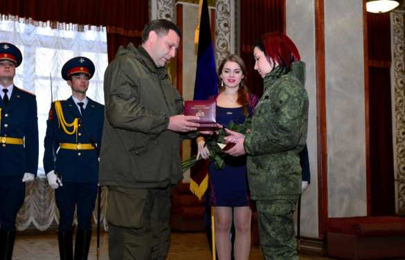Глава ДНР присвоил звание Героя Республики медсестре, спасшей на фронте десятки жизней (ФОТО) | Русская весна