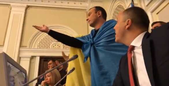 «Выходите к людям!»: Найем и Лещенко сорвали заседание Согласительного совета Рады (ВИДЕО) | Русская весна