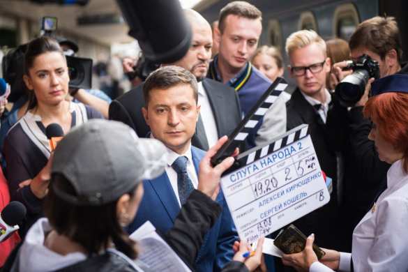 Зеленский прокомментировал отмену сериала «Слуга народа» в России (ВИДЕО) | Русская весна