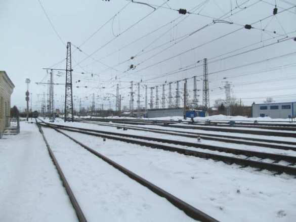 На Харьковщине неизвестные взорвали подстанцию, которая обеспечивает электричеством железнодорожный транспорт | Русская весна