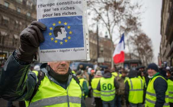 Новейшее изобретение демократии: запретить референдумы (ФОТО) | Русская весна