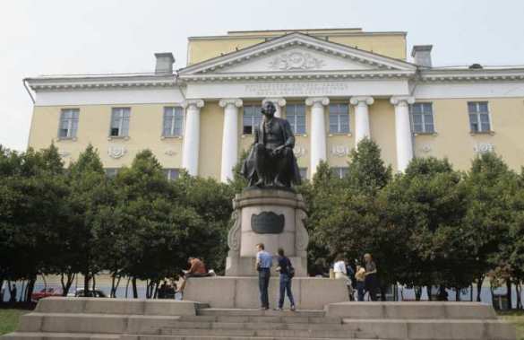 Журфак МГУ и его американские спонсоры (мнение) | Русская весна