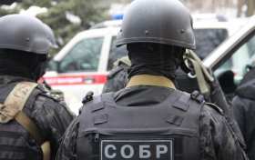 Жёсткие кадры: многонациональная банда вымогала деньги у ветеранов СВО, спецназ наказал уродов (ВИДЕО) | Русская весна