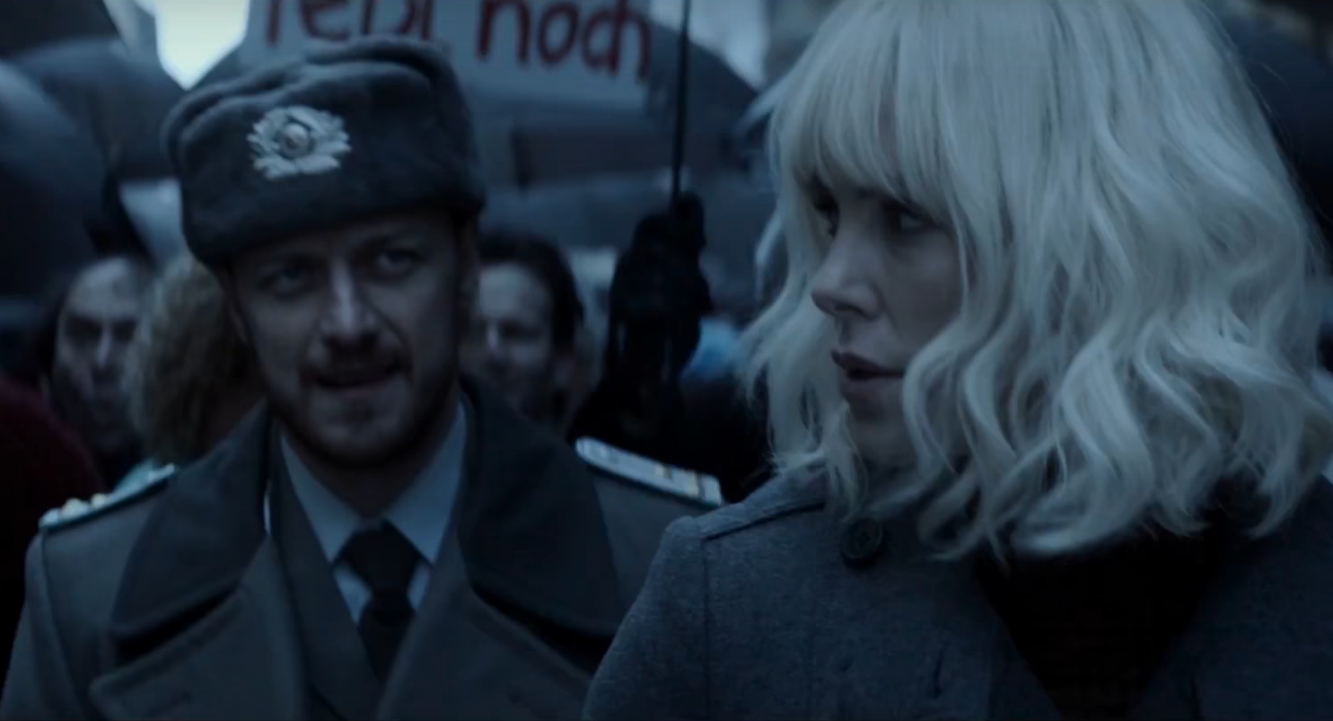 официальный трейлер фильма «Взрывная блондинка»